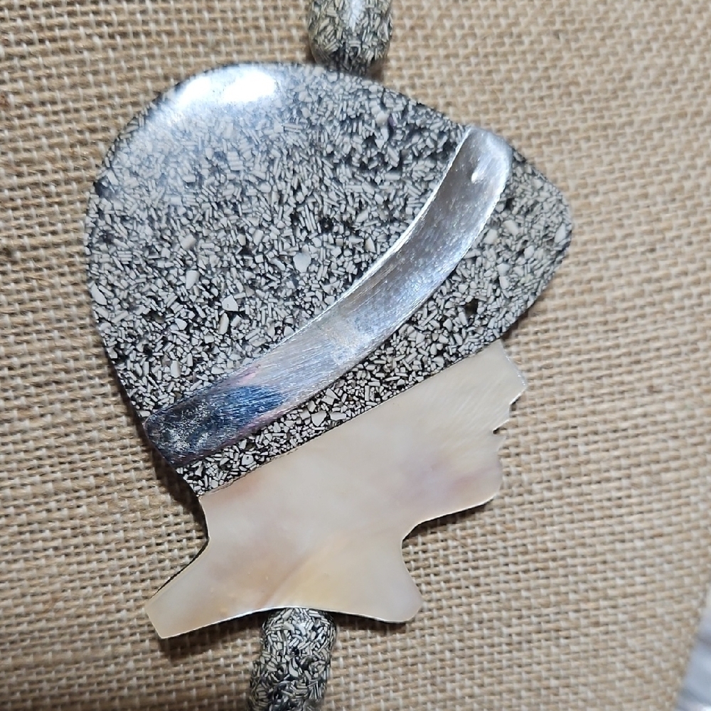 Lee Sands Gray and Silver Stone Necklace with Pendant - Picture 2 of 8